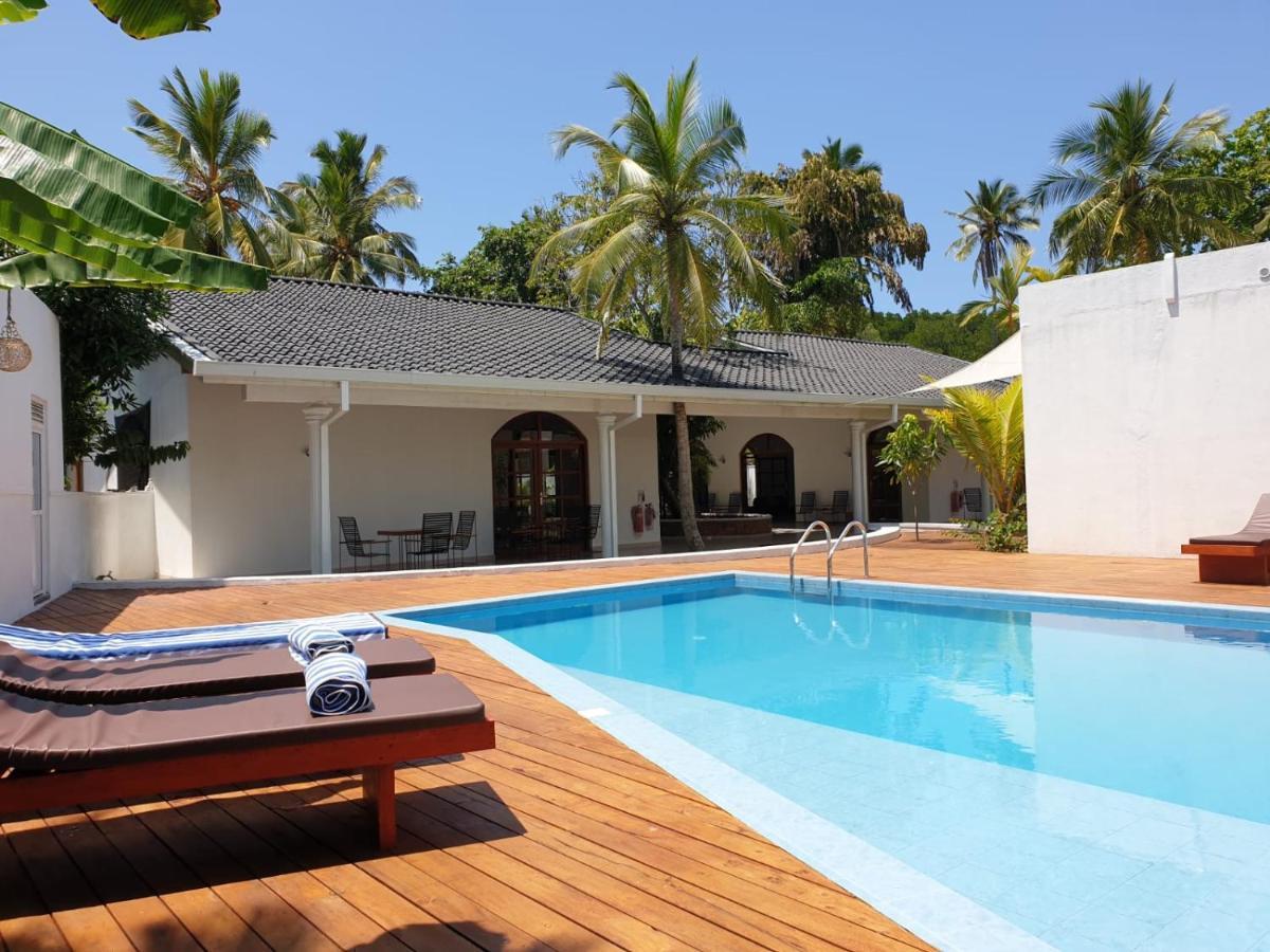Bella Vita Aluthgama Extérieur photo