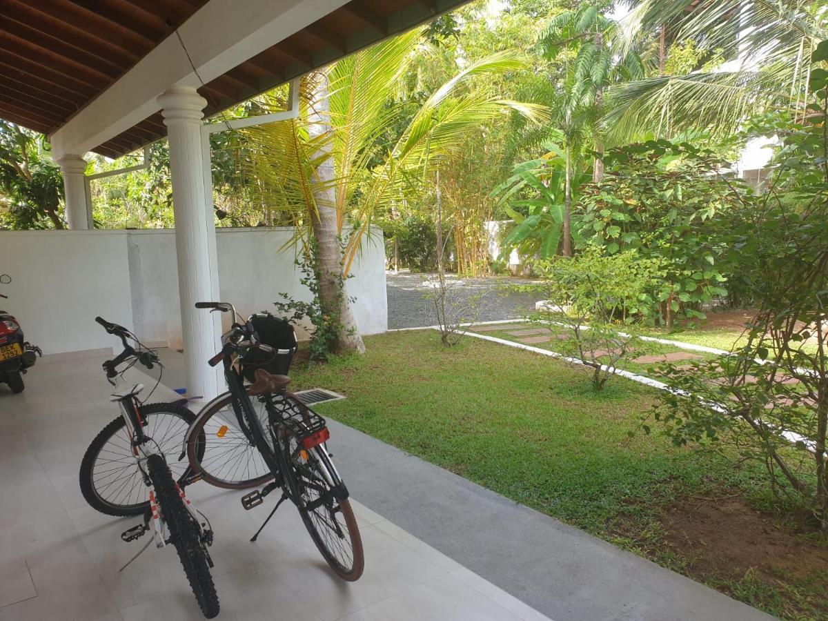 Bella Vita Aluthgama Extérieur photo